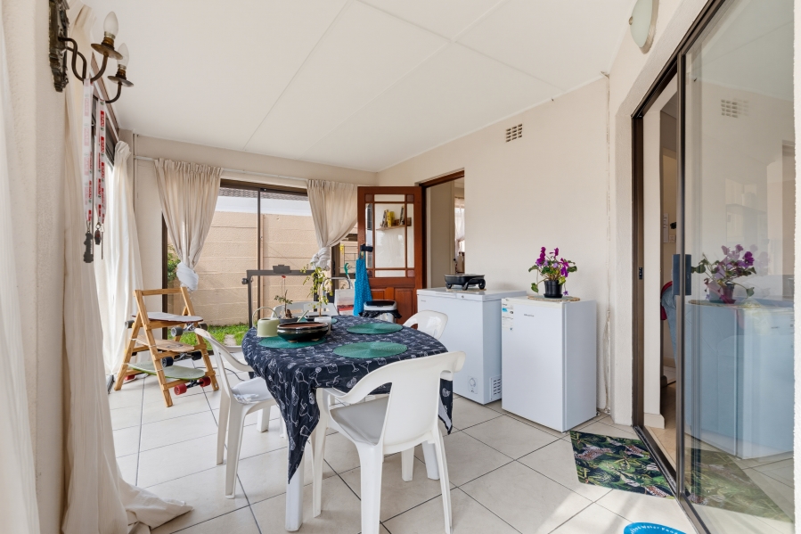 3 Bedroom Property for Sale in Edgemead Western Cape